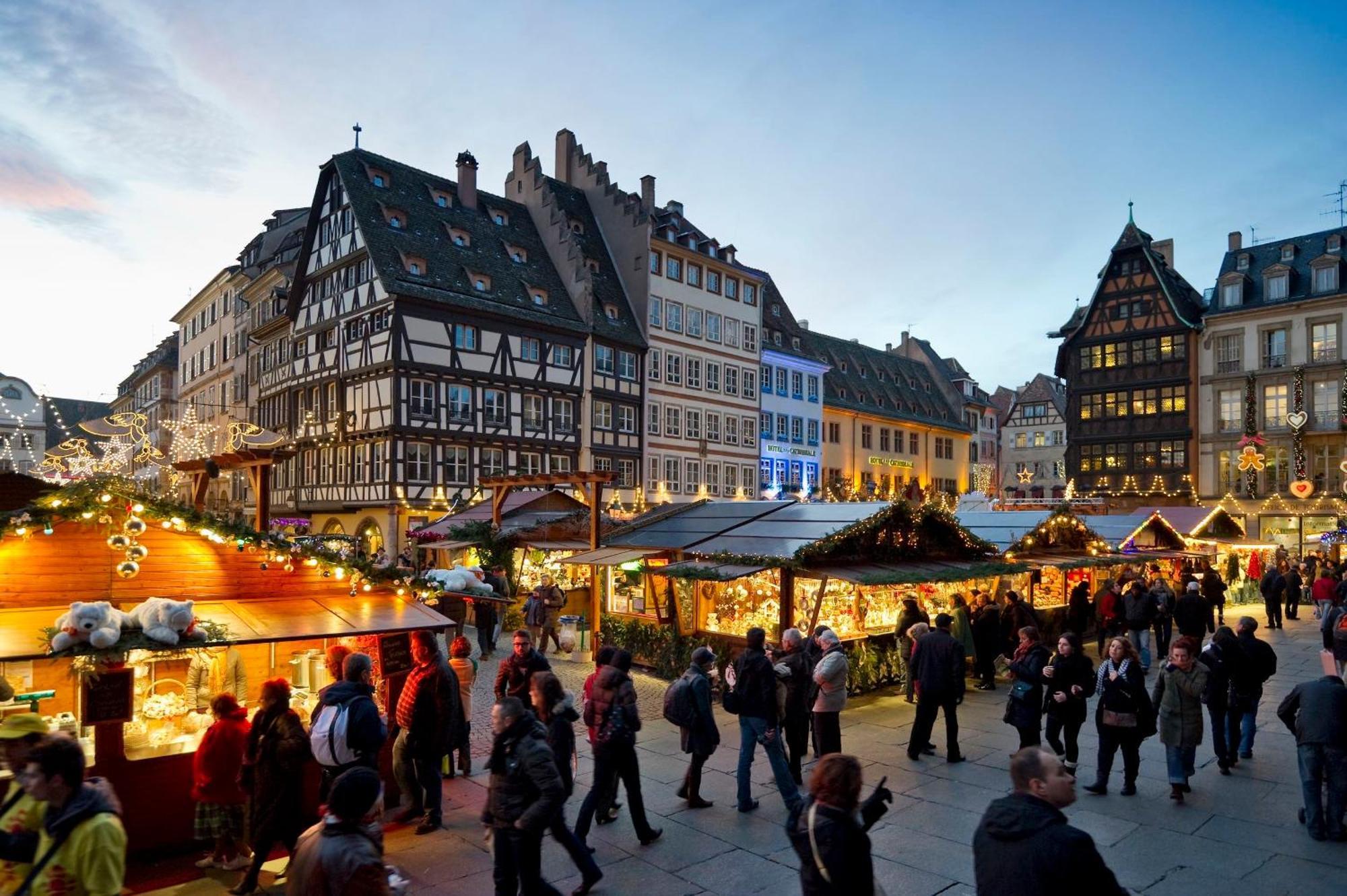 Luminous Apartment In Kehl Near Strasbourg, Conveniently Located Next To A Tram Stop With Direct Access To Strasbourg City Centre المظهر الخارجي الصورة