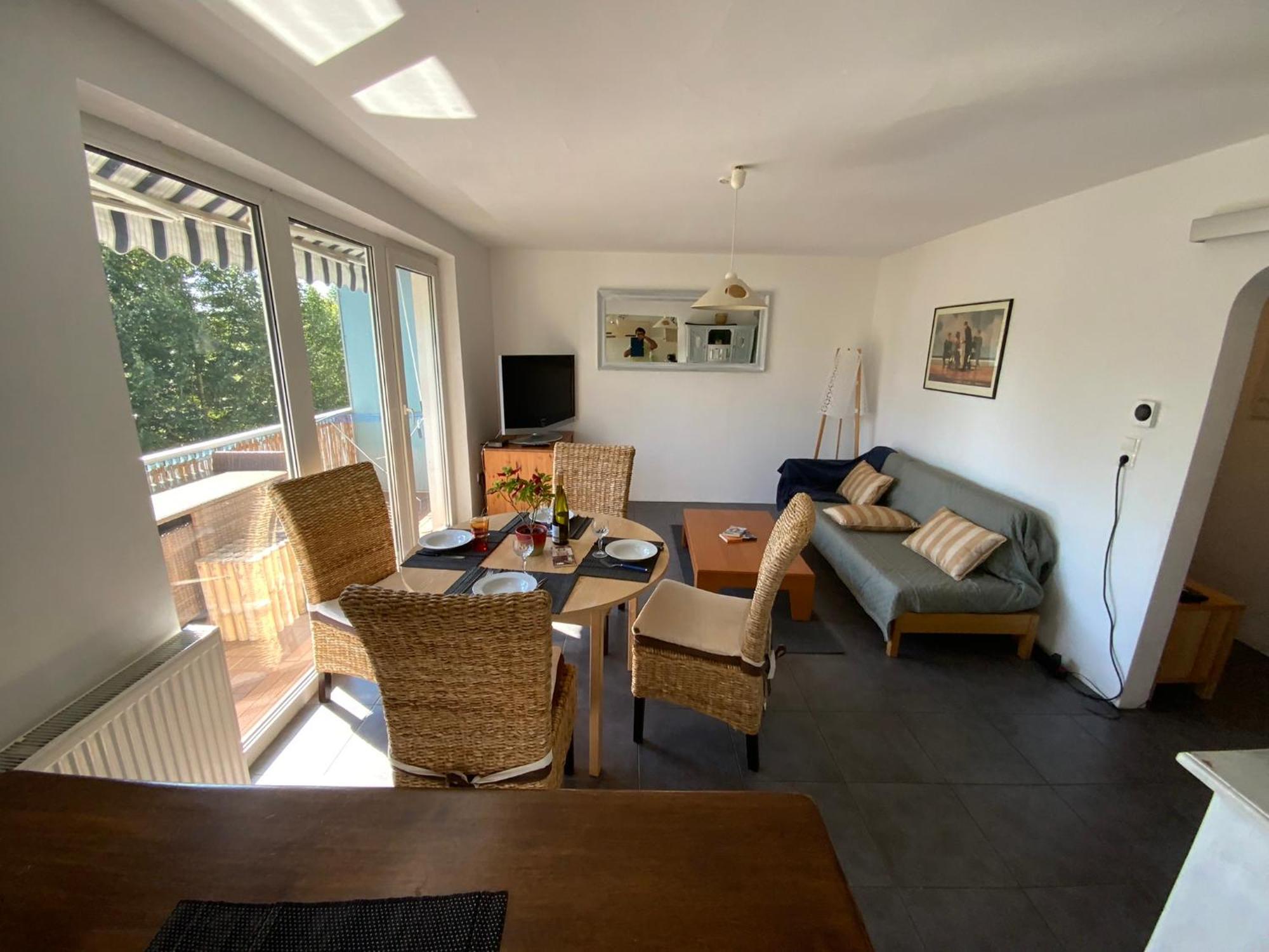 Luminous Apartment In Kehl Near Strasbourg, Conveniently Located Next To A Tram Stop With Direct Access To Strasbourg City Centre المظهر الخارجي الصورة