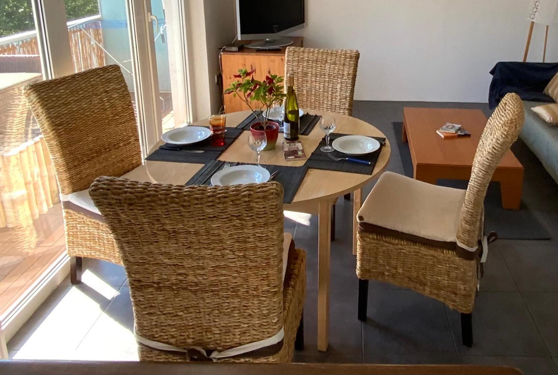 Luminous Apartment In Kehl Near Strasbourg, Conveniently Located Next To A Tram Stop With Direct Access To Strasbourg City Centre المظهر الخارجي الصورة